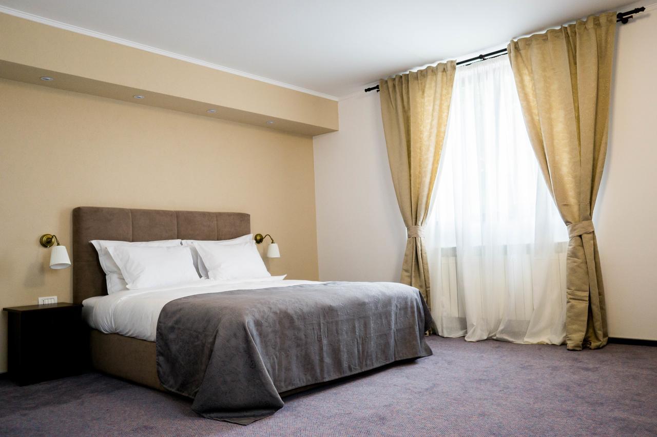Hotel Nest Drobeta Turnu Severin Exteriér fotografie